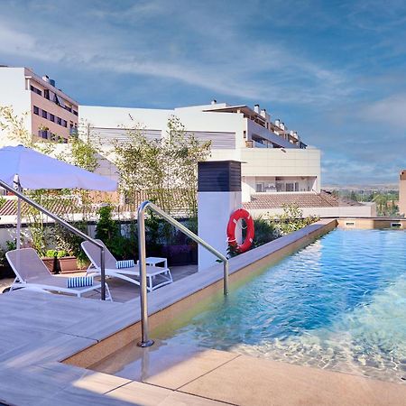 Apartamentos Luna Suites 그라나다 외부 사진