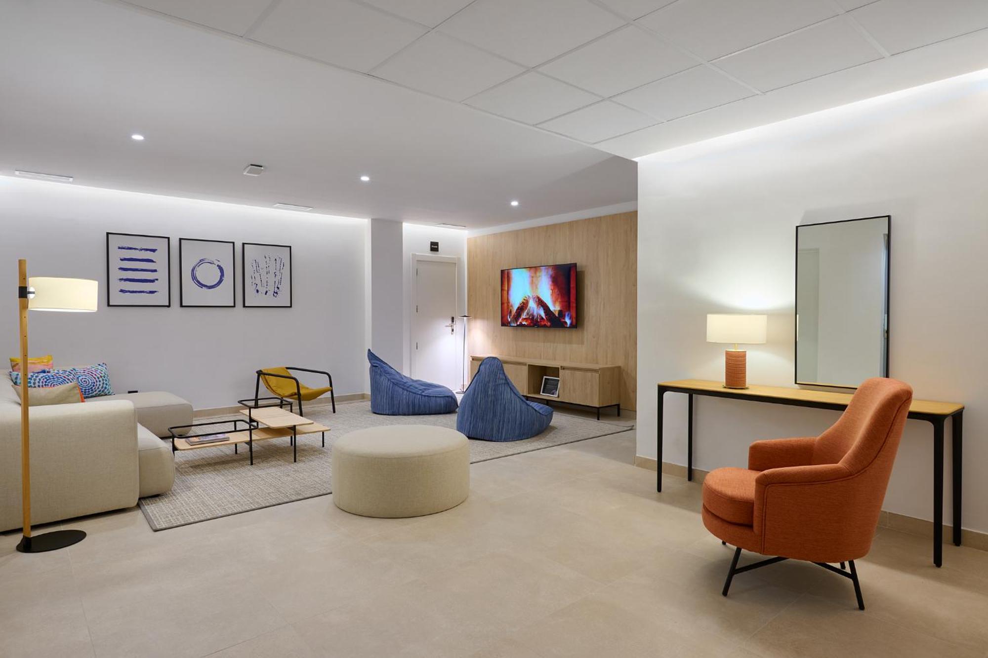 Apartamentos Luna Suites 그라나다 외부 사진