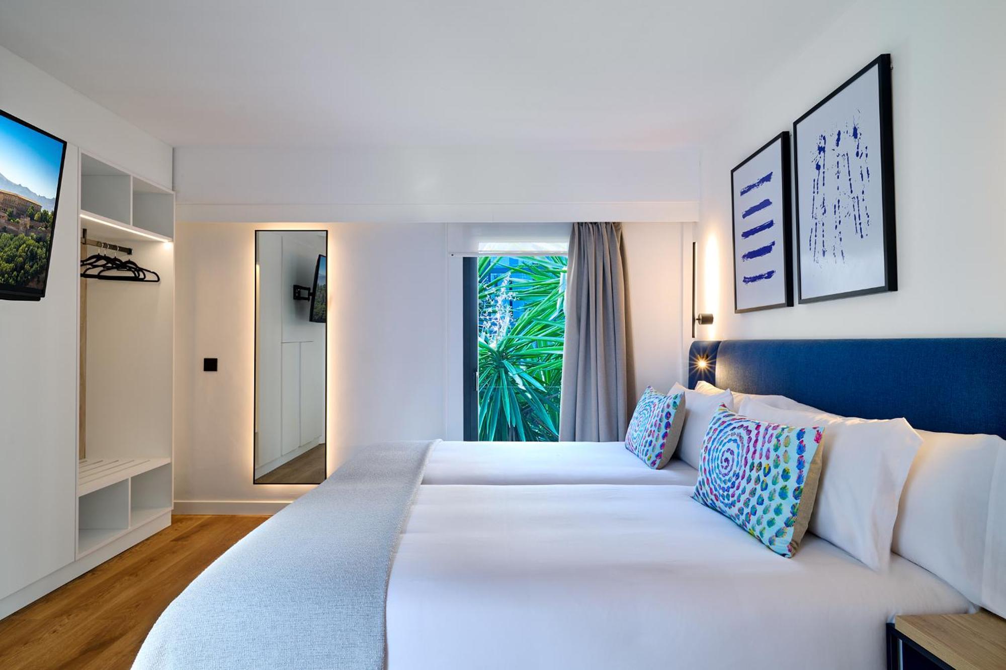 Apartamentos Luna Suites 그라나다 외부 사진