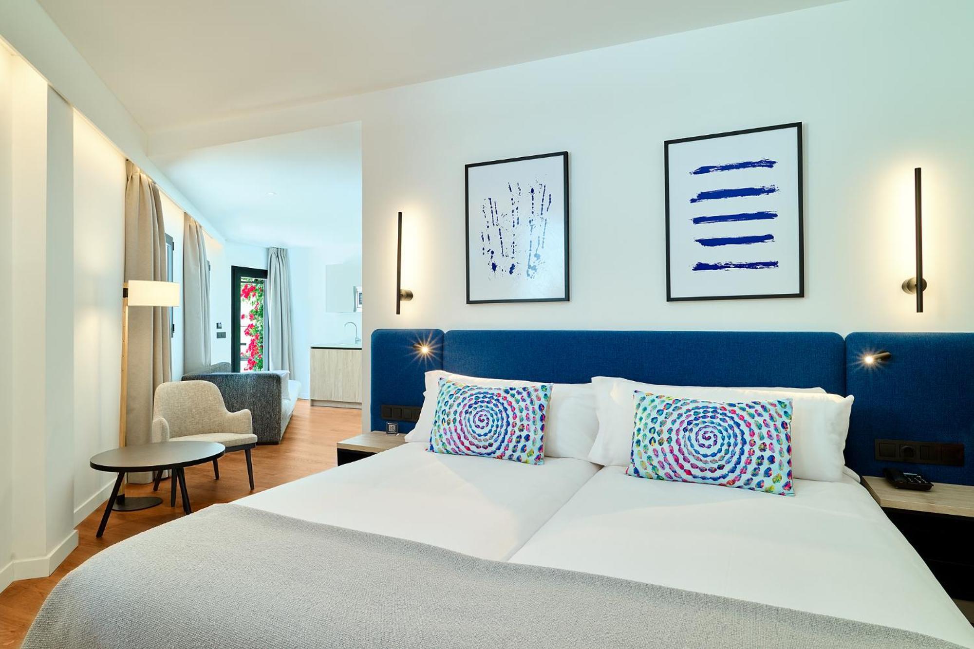 Apartamentos Luna Suites 그라나다 외부 사진