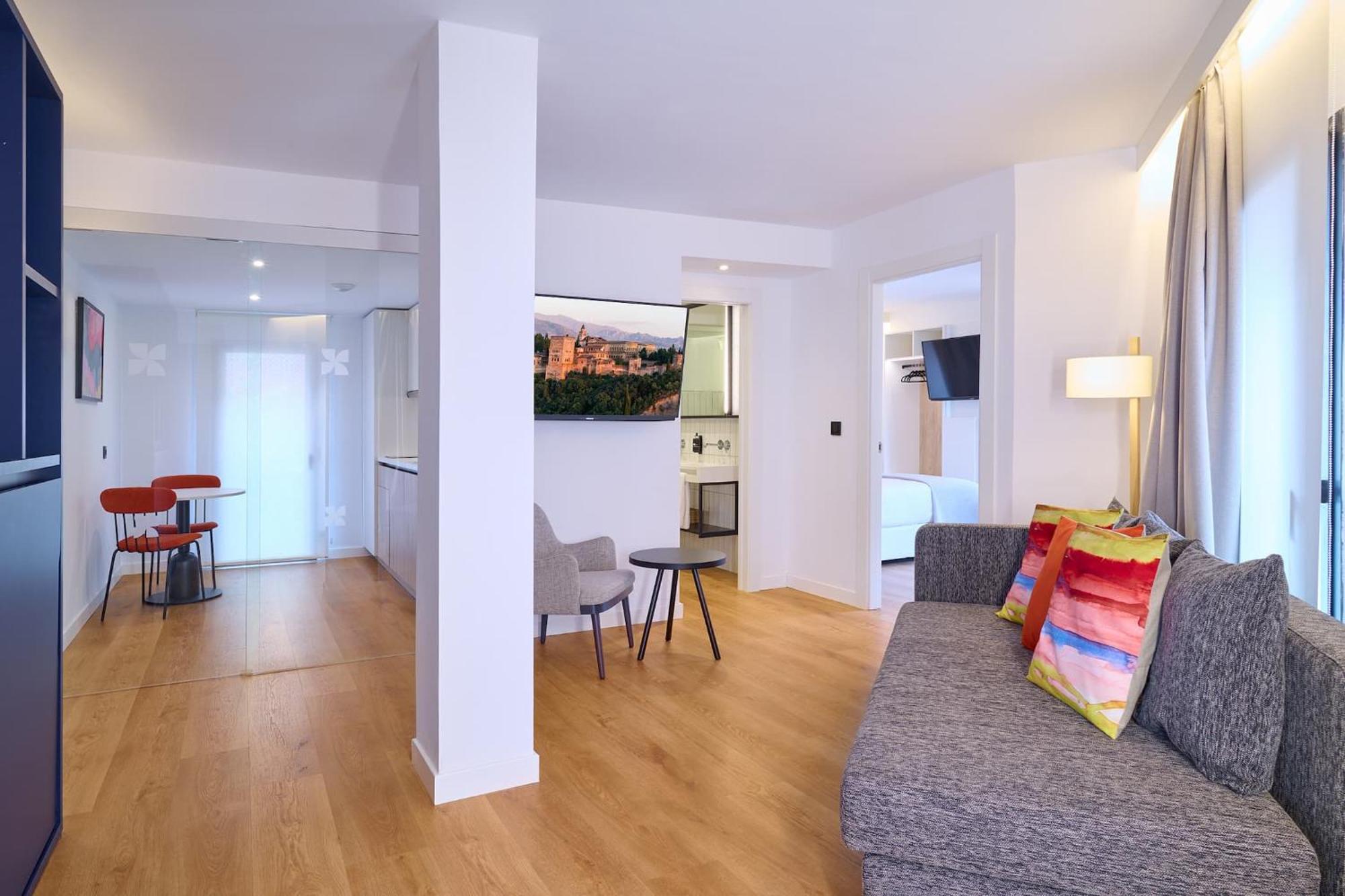Apartamentos Luna Suites 그라나다 외부 사진